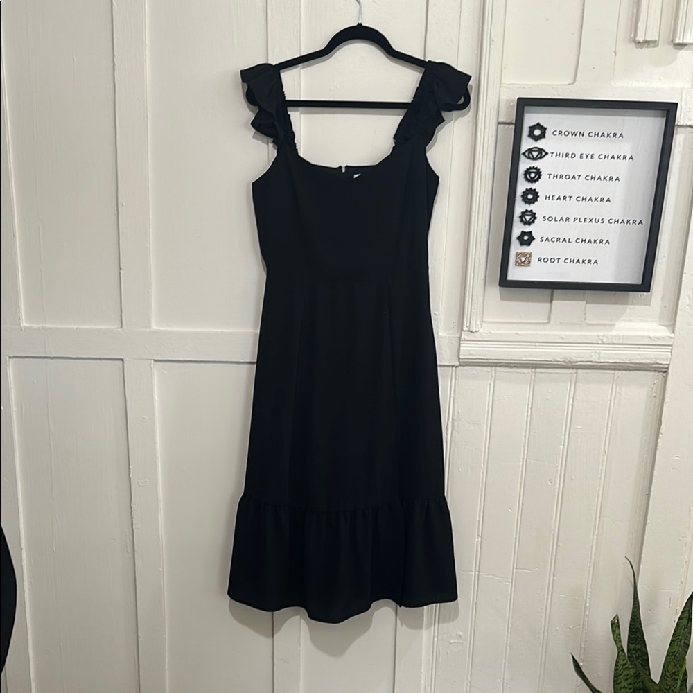 Elegant Black Ruffle Strap Dress